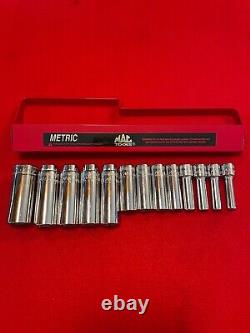 Mac Tools 3/8 Drive 13 Pc Metric 6 Point Deep Socket Set With Tray