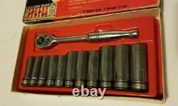 VINTAGE SNAP-ON 3/8 DRIVE DEEP 12 POINT SOCKET SET 9-19MM With RATCHET AND BOX